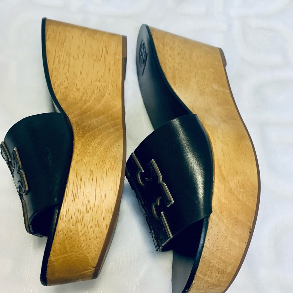Tory Burch Wedge Slide Sandals size 7.
